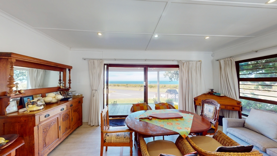 3 Bedroom Property for Sale in Palmiet Western Cape